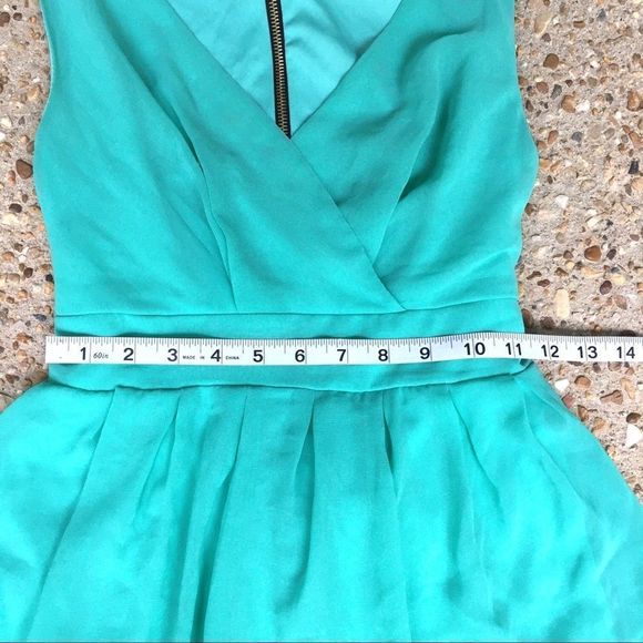 Emerald Sundae Sleeveless Green Tie Dress 5 - Picture 2 of 6